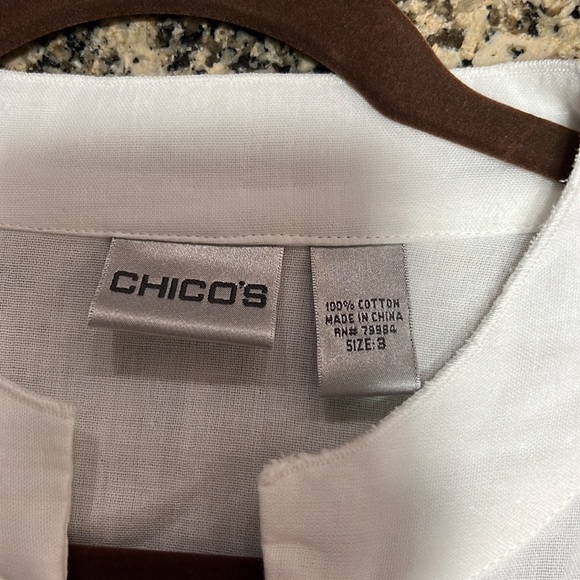 Chico’s Asymmetrical bottom,Button-up Shirt Size 3 - Picture 3 of 5